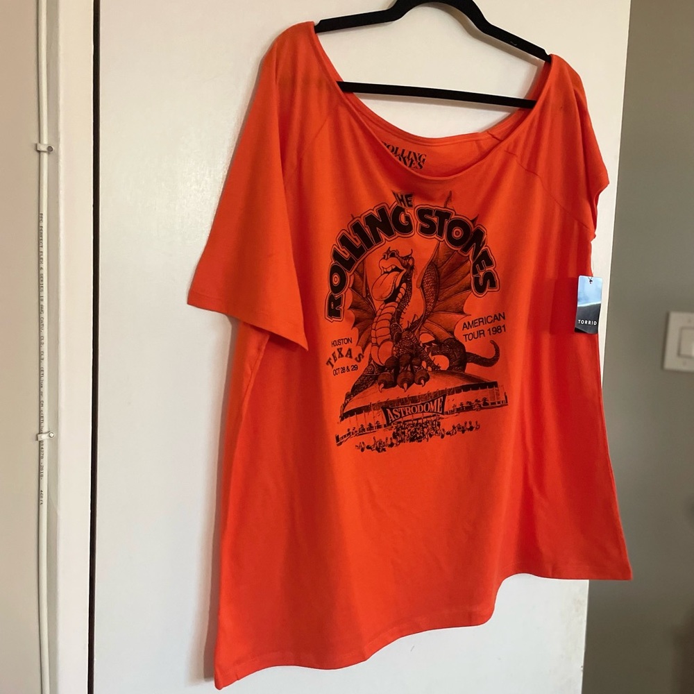 Torrid “Rolling Stones” Off the Shoulder Tour T-Shirt - Sizes 2 & 3 - Picture 2 of 15